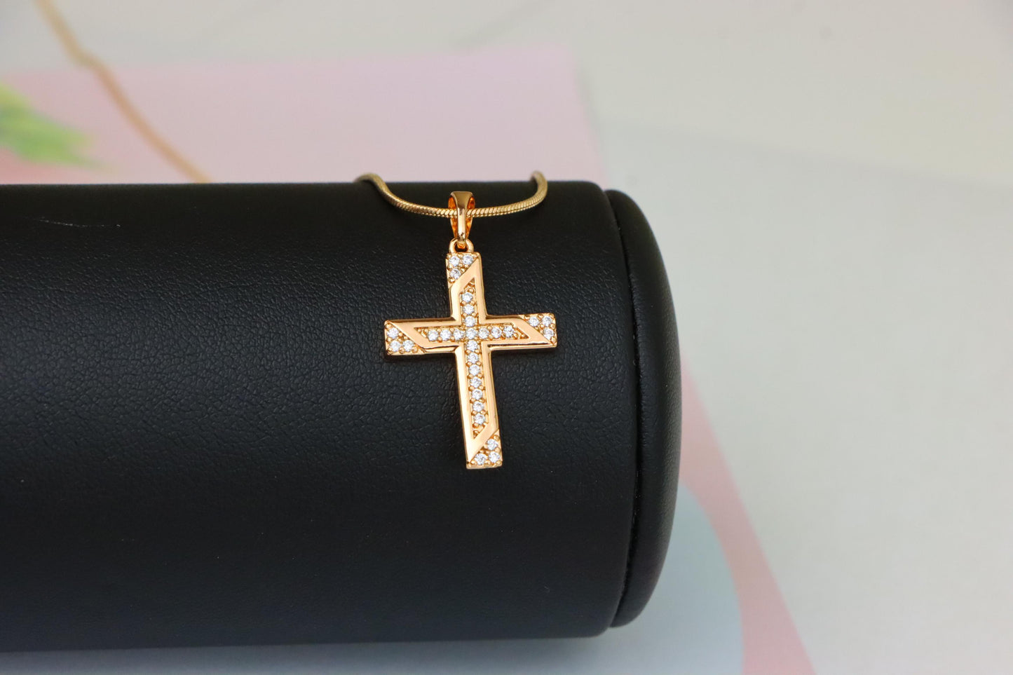 Rose Gold Cross Pendant with Diagonal Crystal Detailing Finish, XPPT1861 (2157-4)