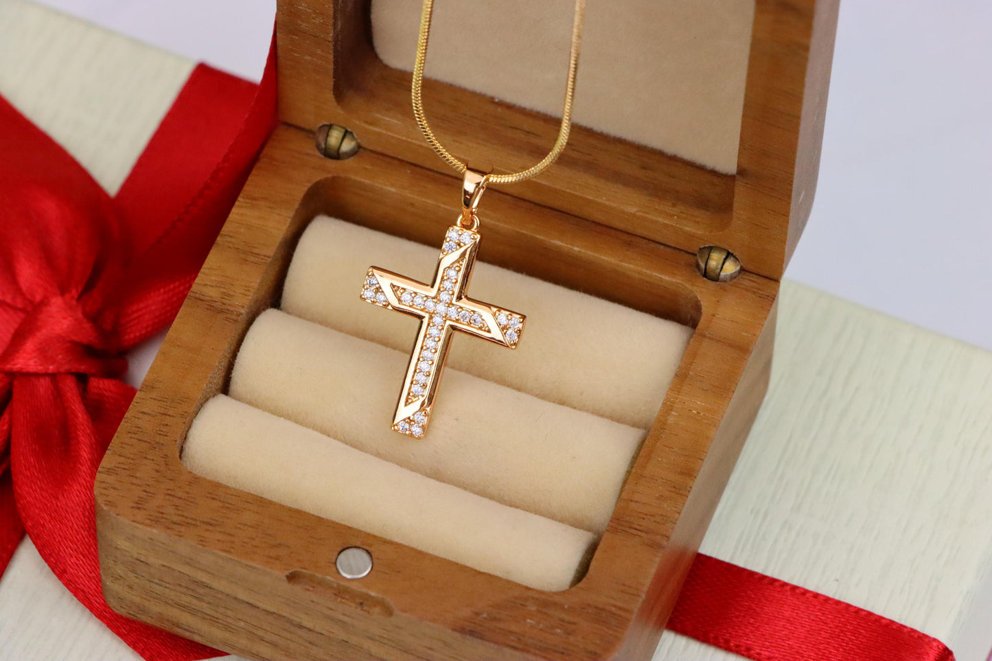 Rose Gold Cross Pendant with Diagonal Crystal Detailing Finish, XPPT1861 (2157-4)