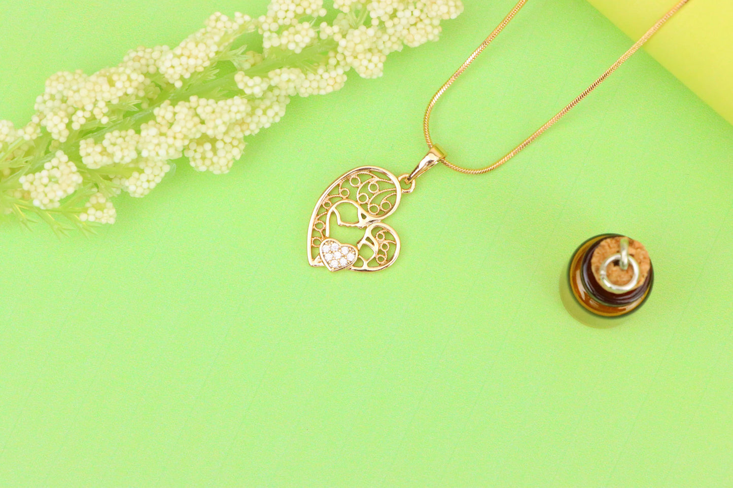 Rose Gold Heart Pendant Featuring Mother & Child with Crystal Accent, XPPT1864 (2157-7)