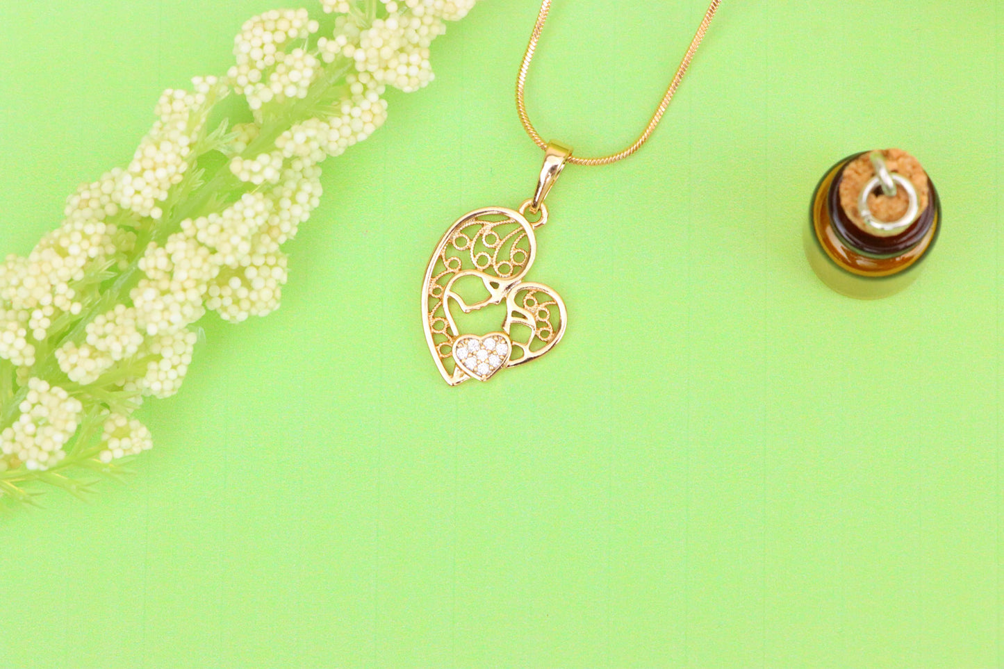 Rose Gold Heart Pendant Featuring Mother & Child with Crystal Accent, XPPT1864 (2157-7)