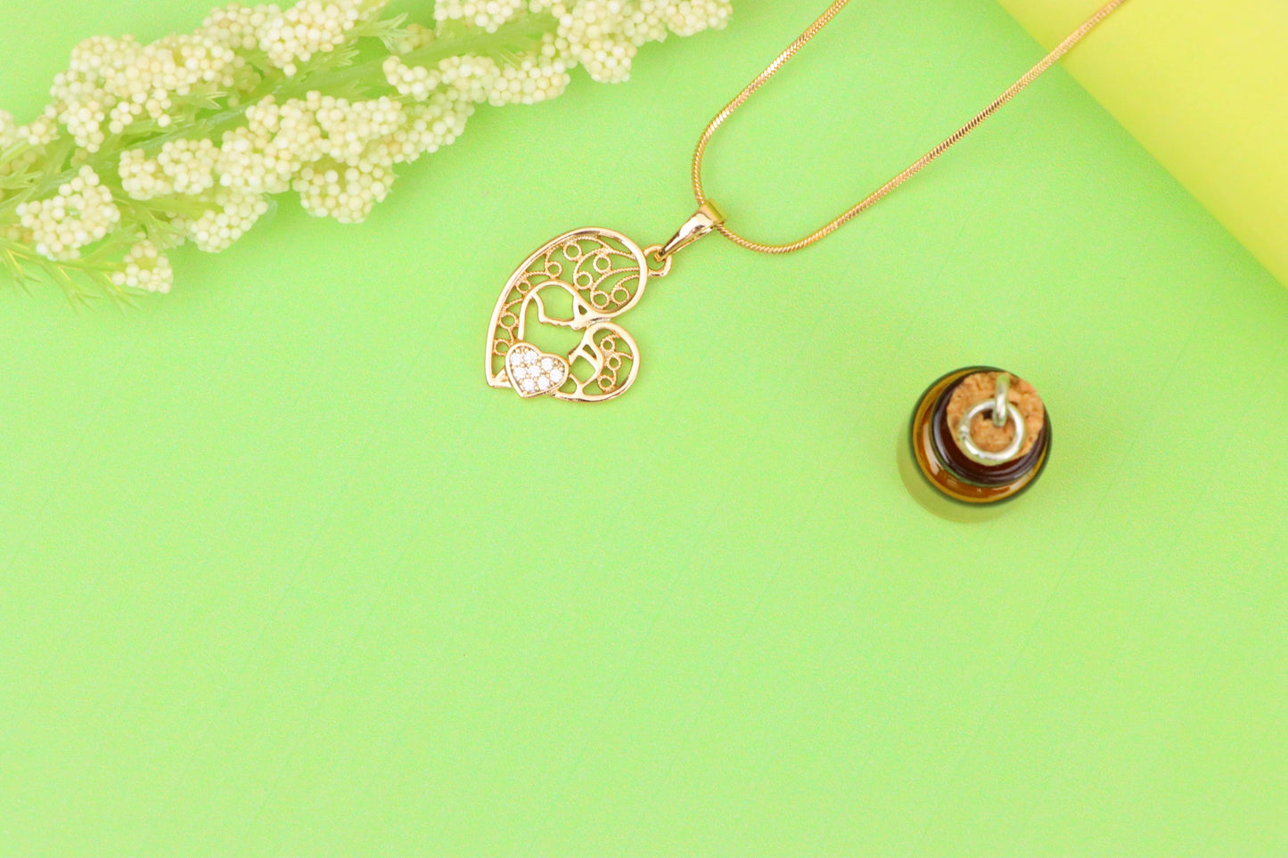 Rose Gold Heart Pendant Featuring Mother & Child with Crystal Accent, XPPT1864 (2157-7)