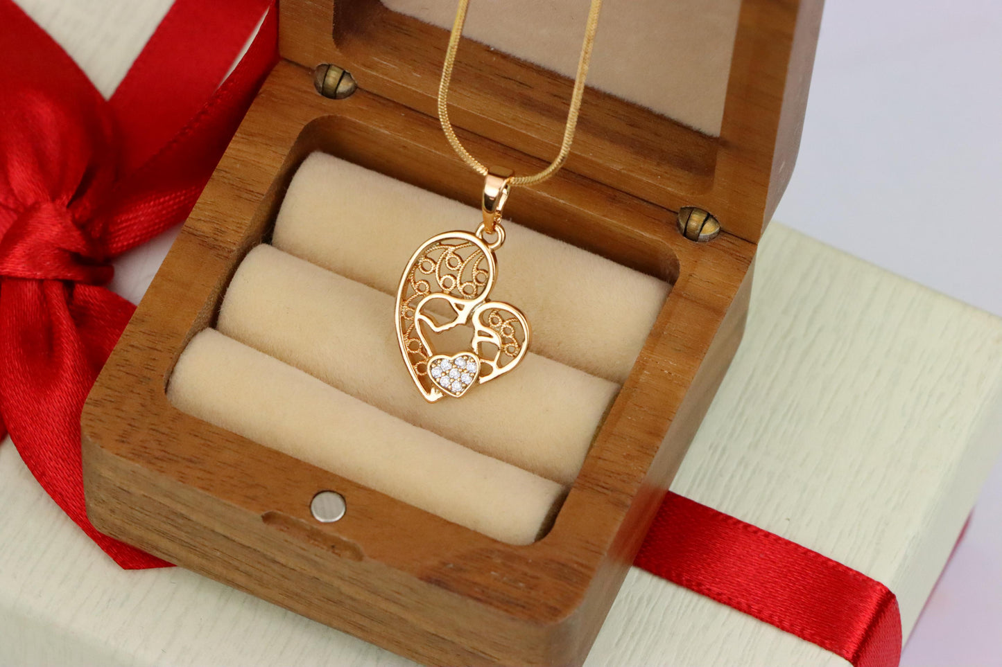 Rose Gold Heart Pendant Featuring Mother & Child with Crystal Accent, XPPT1864 (2157-7)