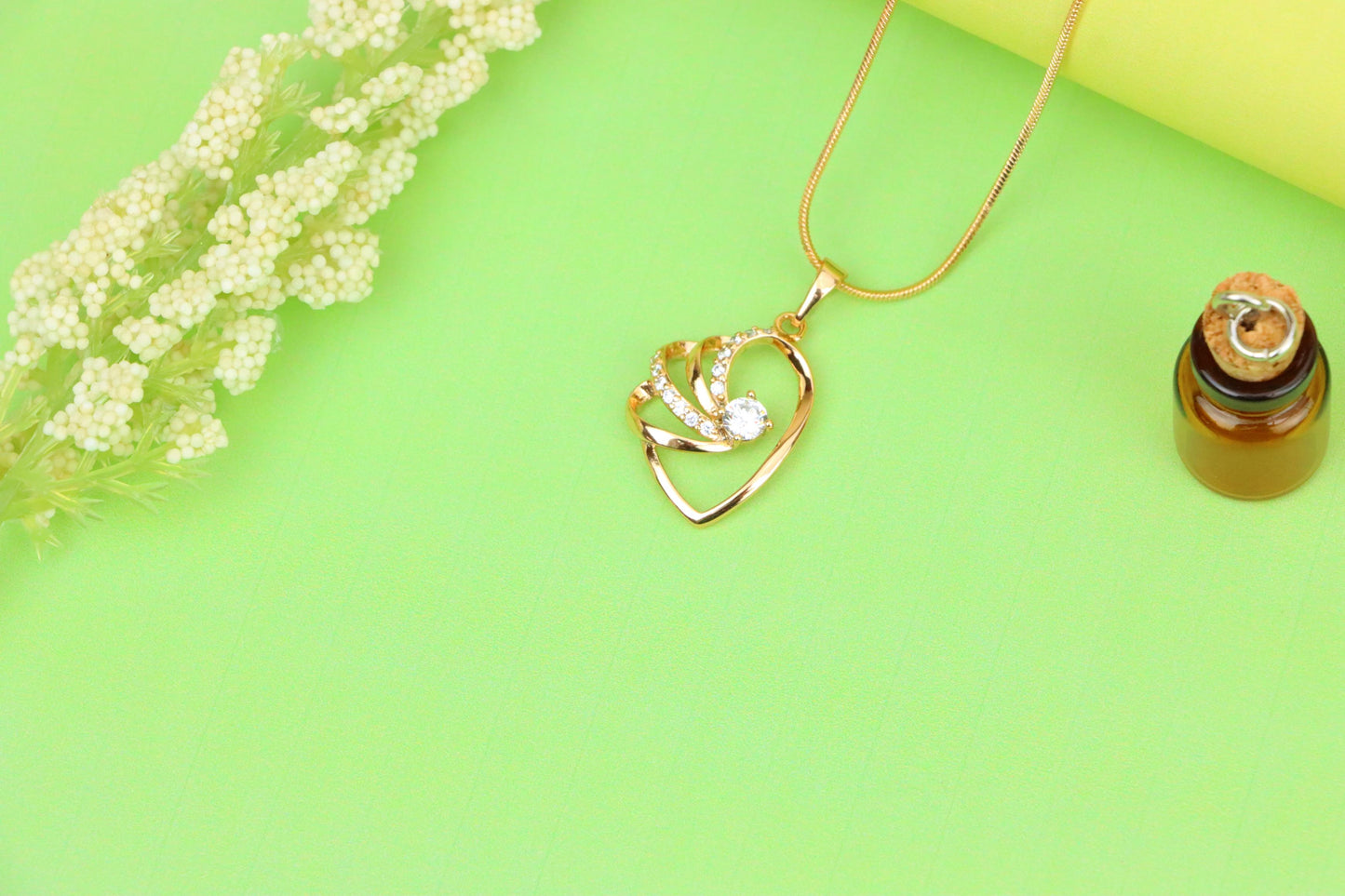 Rose Gold Heart Pendant with CZ Stone and Twisted Open Design, XPPT1400 (2134-9)