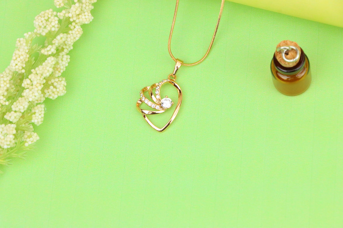 Rose Gold Heart Pendant with CZ Stone and Twisted Open Design, XPPT1400 (2134-9)
