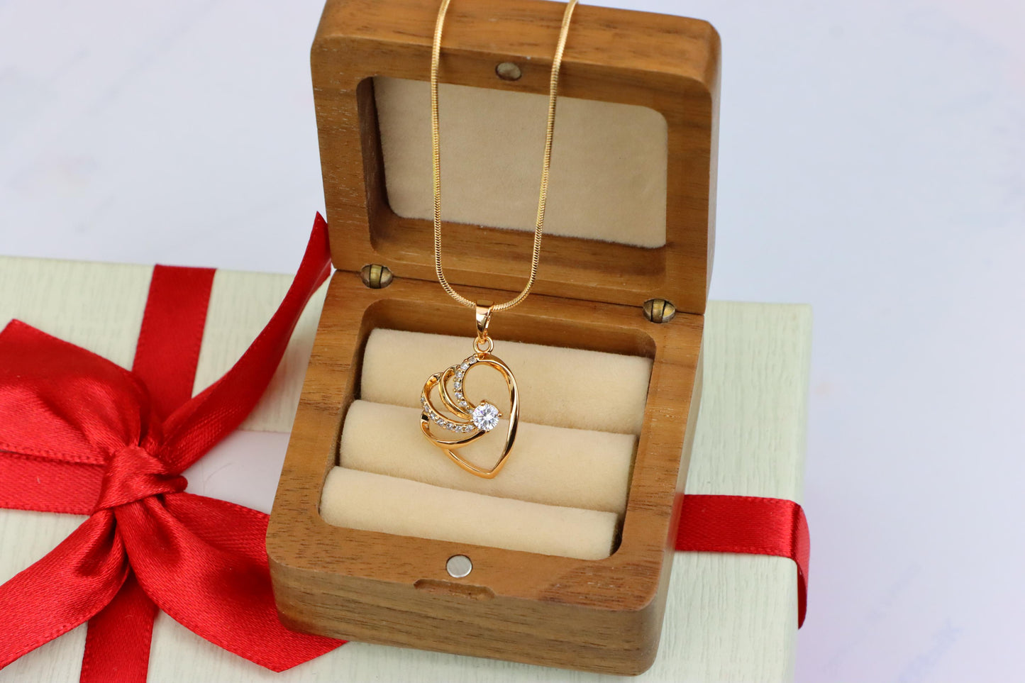 Rose Gold Heart Pendant with CZ Stone and Twisted Open Design, XPPT1400 (2134-9)