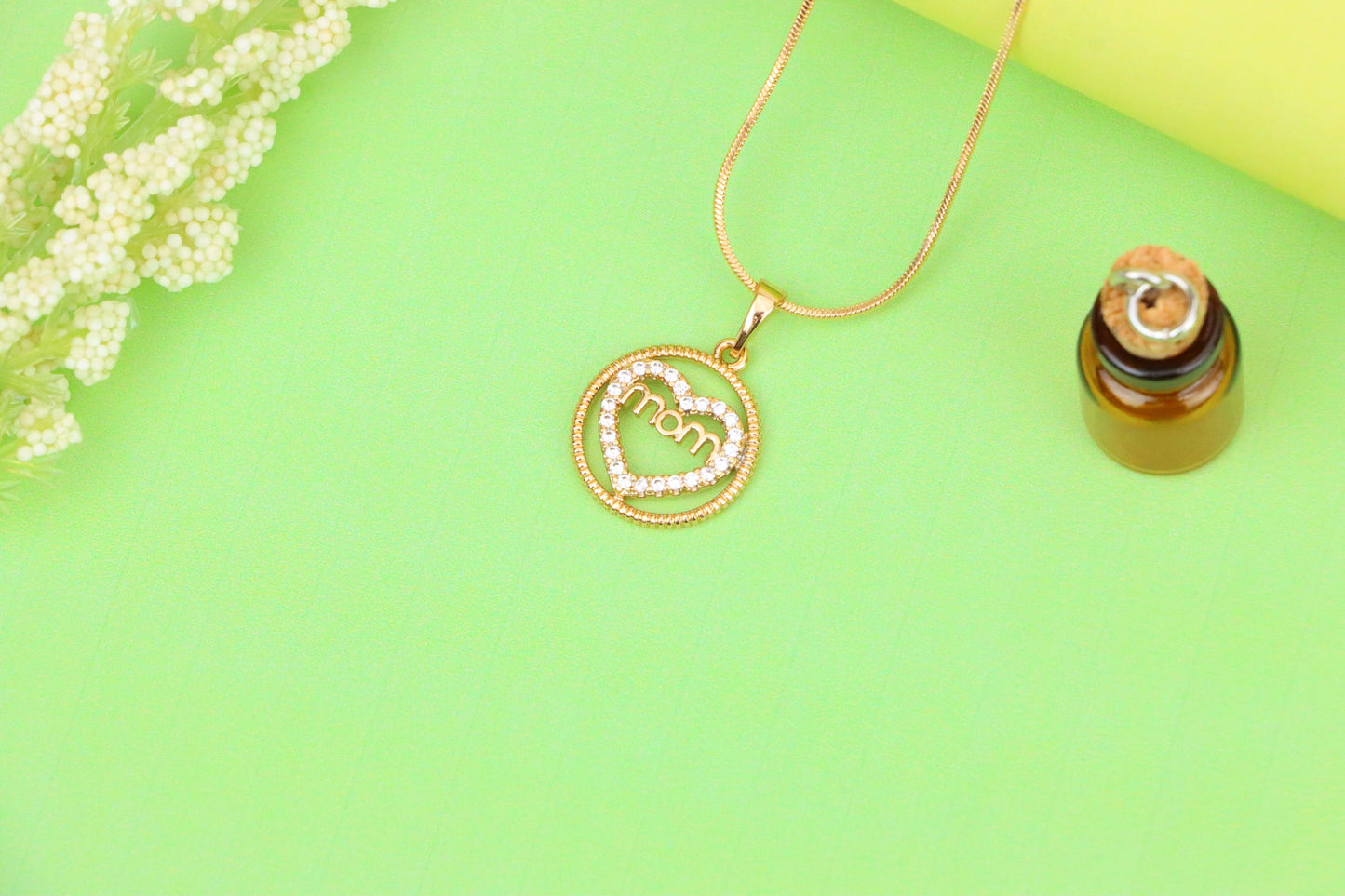 Rose Gold Mom Heart Pendant with CZ Accents in Circular Frame, XPPT1402 (2135-1)