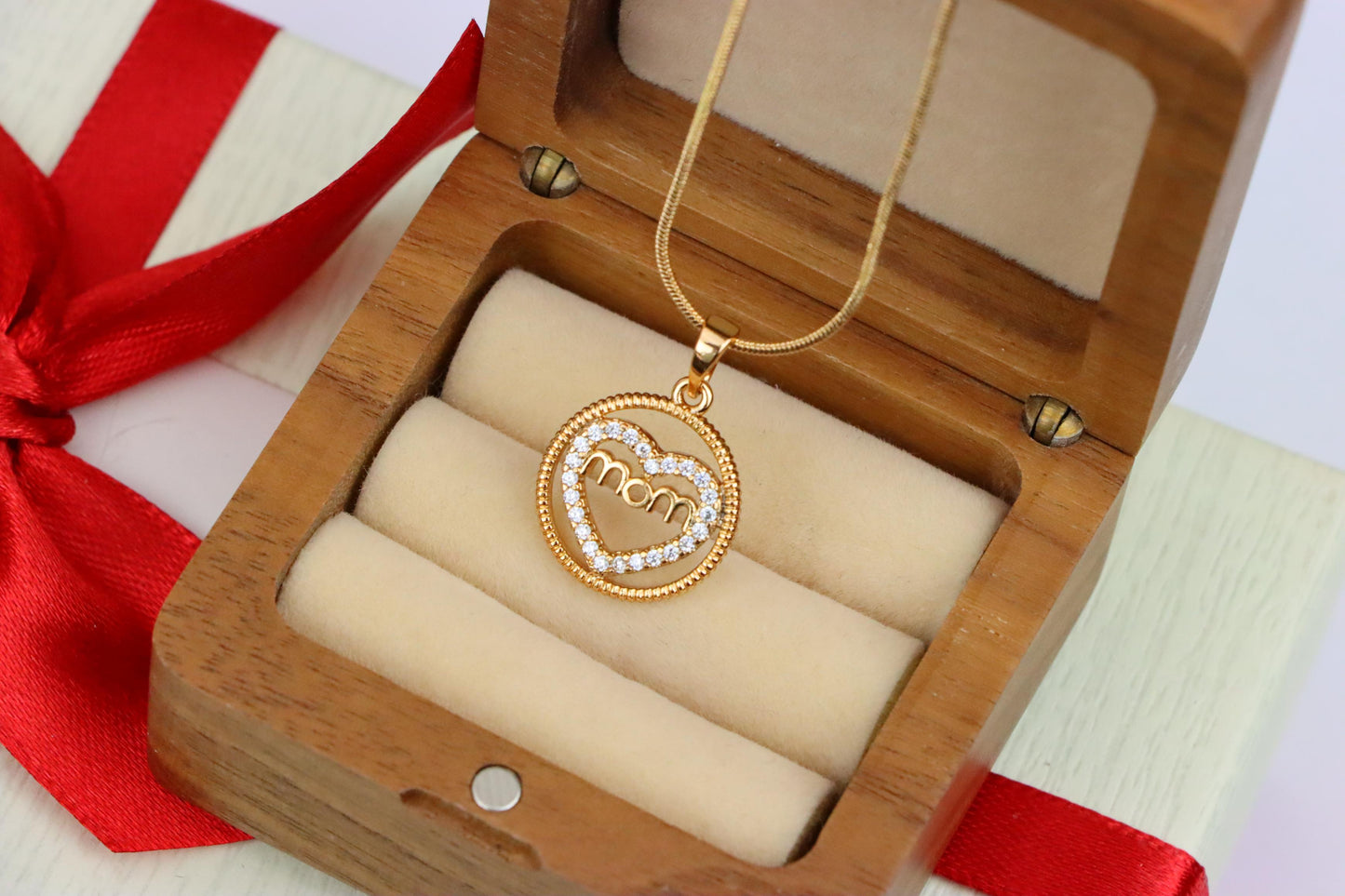 Rose Gold Mom Heart Pendant with CZ Accents in Circular Frame, XPPT1402 (2135-1)