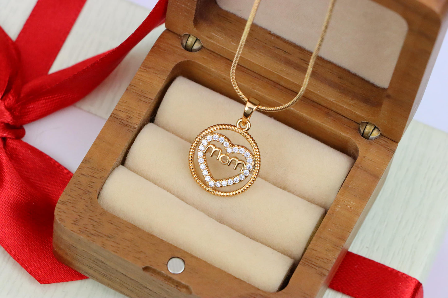 Rose Gold Mom Heart Pendant with CZ Accents in Circular Frame, XPPT1402 (2135-1)
