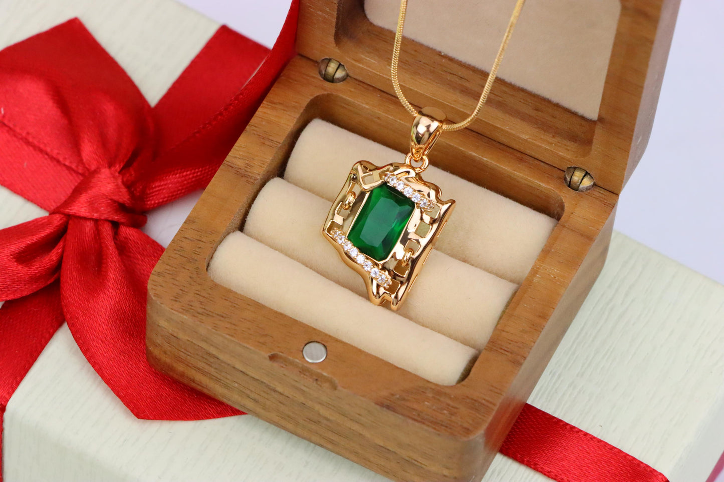 Rose Gold Pendant with Green Stone and Modern Abstract Frame Design, XPPT1872 (2158-5)
