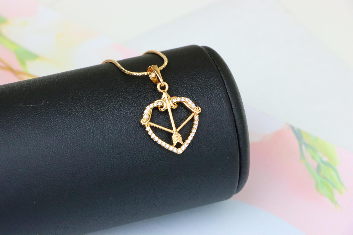 Elegant Rose Gold Heart Arrow Pendant with Sparkling Accents, XPPT1407 (2135-6)