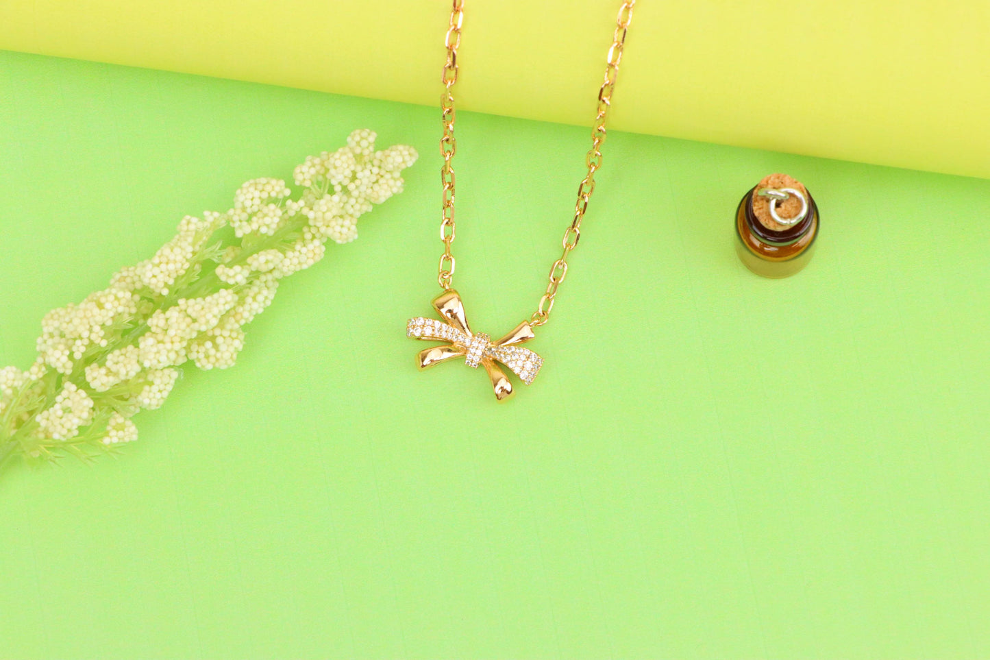 Elegant Bow Rose Gold Necklace with Sparkling Crystal Detailing, XPNL1876 (2158-9)