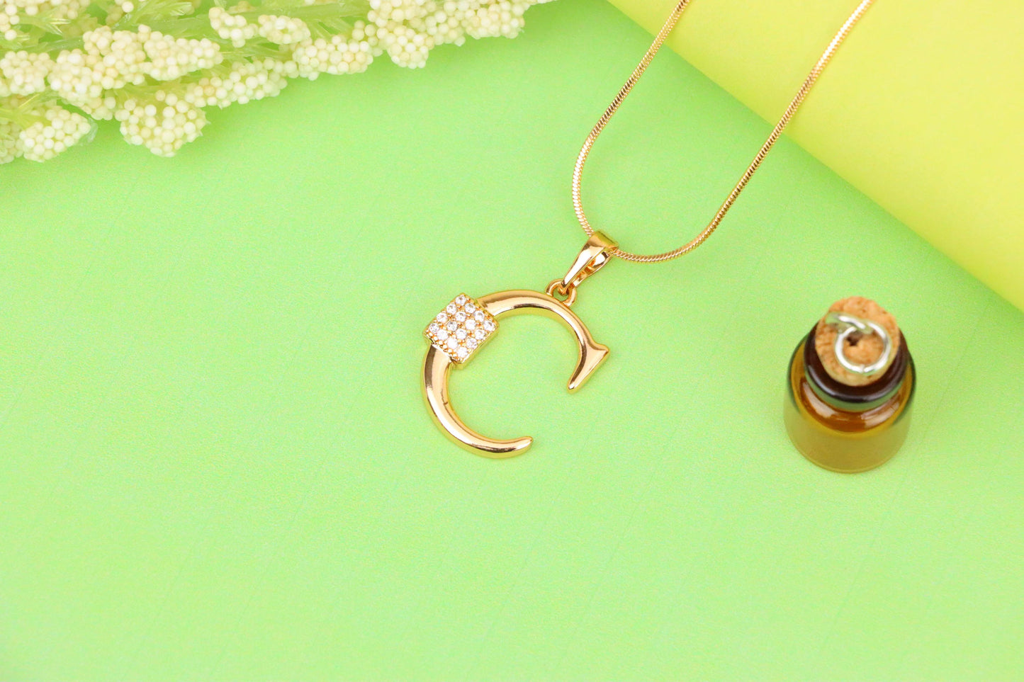 Elegant Rose Gold Plated C Letter Pendant with Sparkling Accents, XPPT1414 (2136-1)