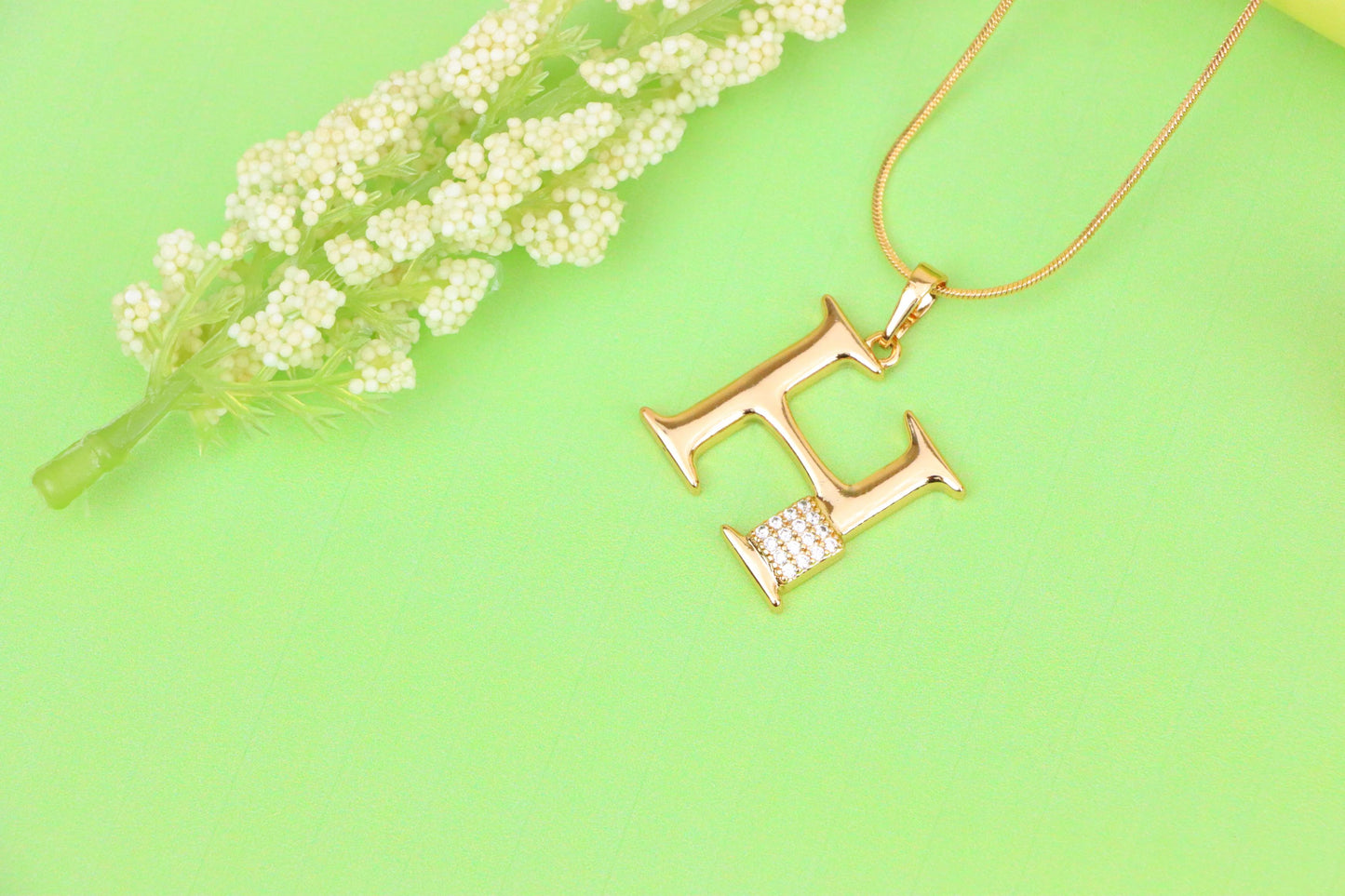 Rose Gold H Initial Pendant with Sparkling Crystals for Women, XPPT1419 (2136-1)