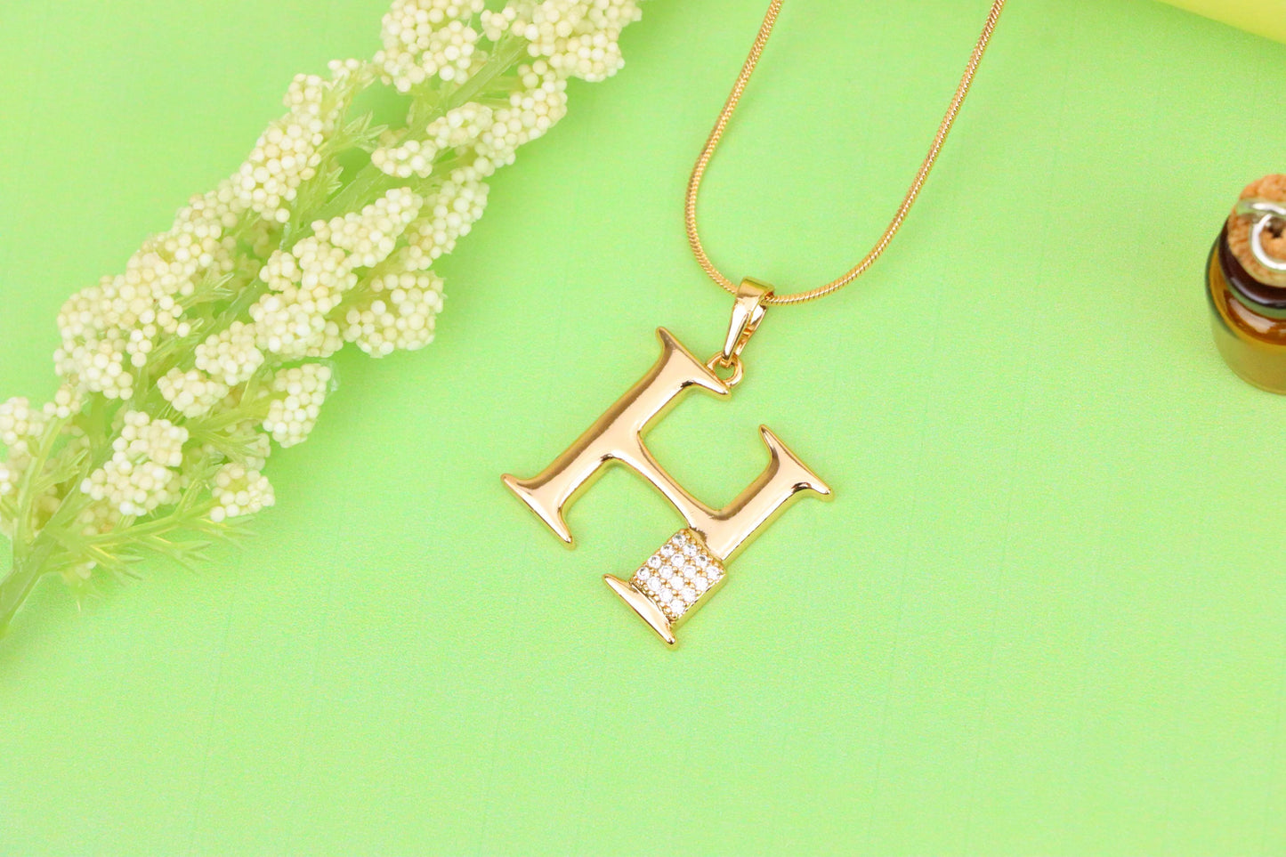 Rose Gold H Initial Pendant with Sparkling Crystals for Women, XPPT1419 (2136-1)
