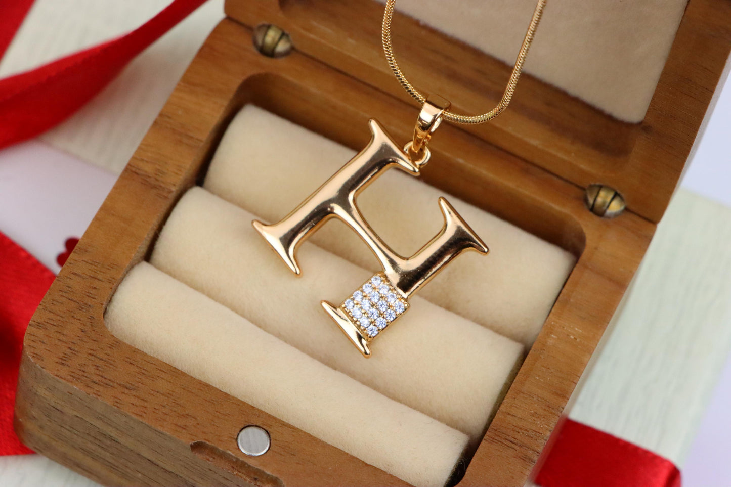 Rose Gold H Initial Pendant with Sparkling Crystals for Women, XPPT1419 (2136-1)
