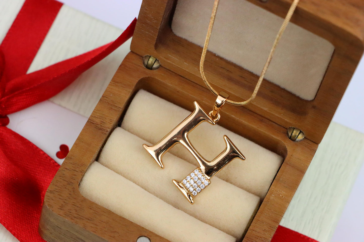 Rose Gold H Initial Pendant with Sparkling Crystals for Women, XPPT1419 (2136-1)
