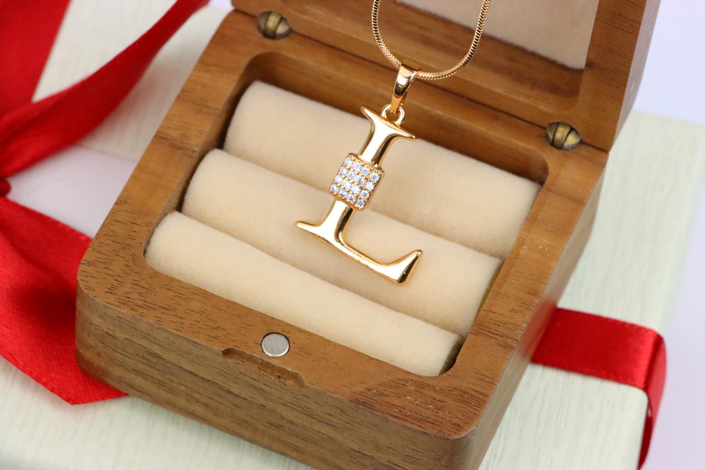 Rose Gold L Initial Pendant with Crystal Detail in Elegant Finish, XPPT1423 (2136-1)