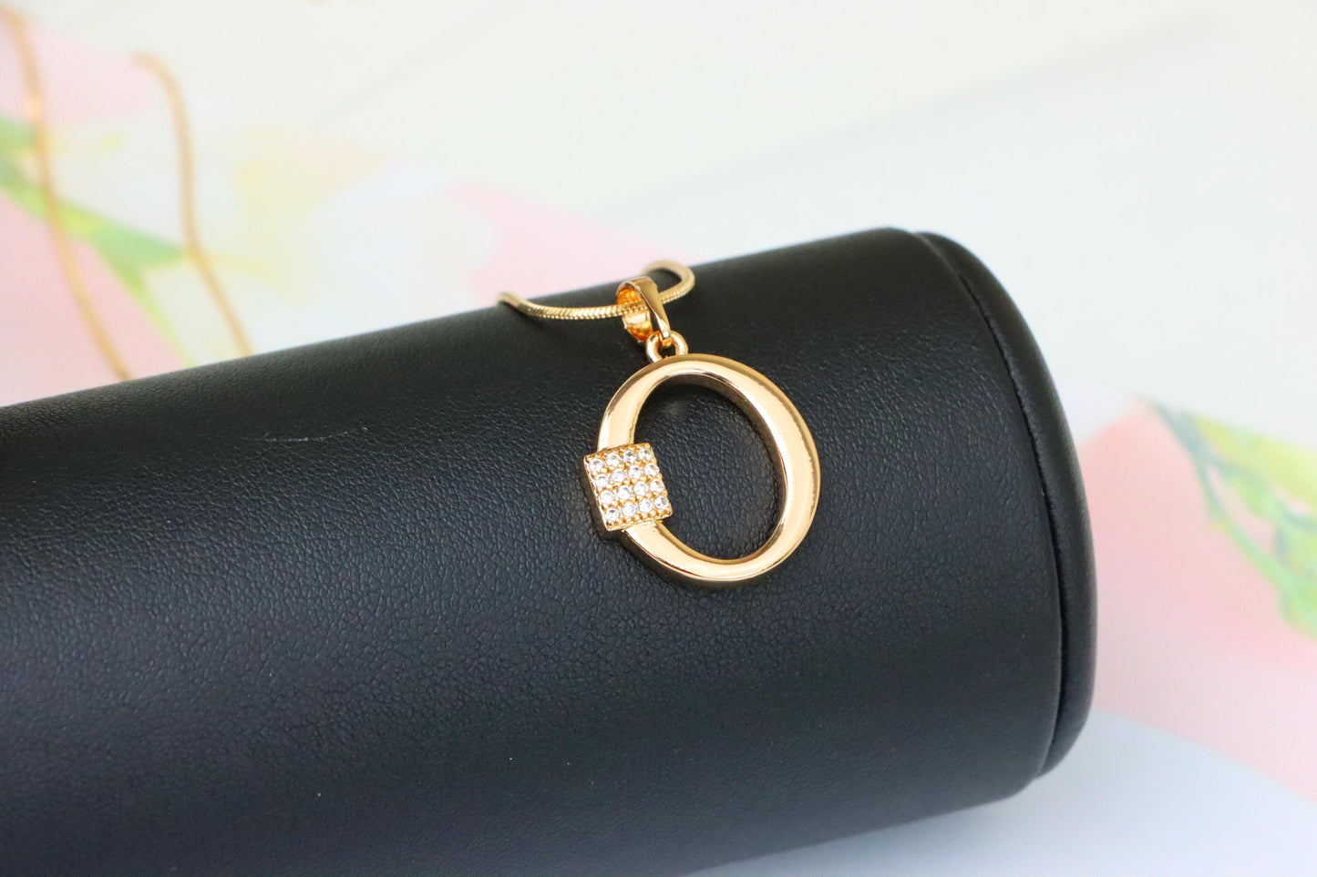 Rose Gold O Letter Pendant with Sparkling CZ Accents, XPPT1426 (2136-1)
