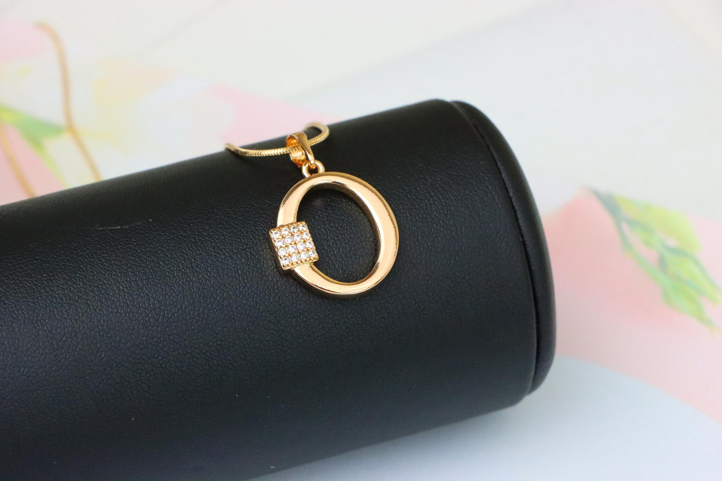 Rose Gold O Letter Pendant with Sparkling CZ Accents, XPPT1426 (2136-1)