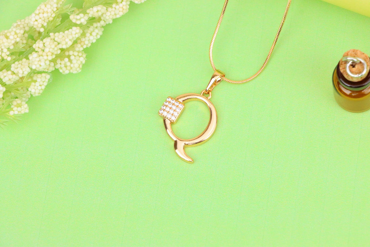 Rose Gold Q Letter Pendant with CZ Detailing, XPPT1428 (2136-1)