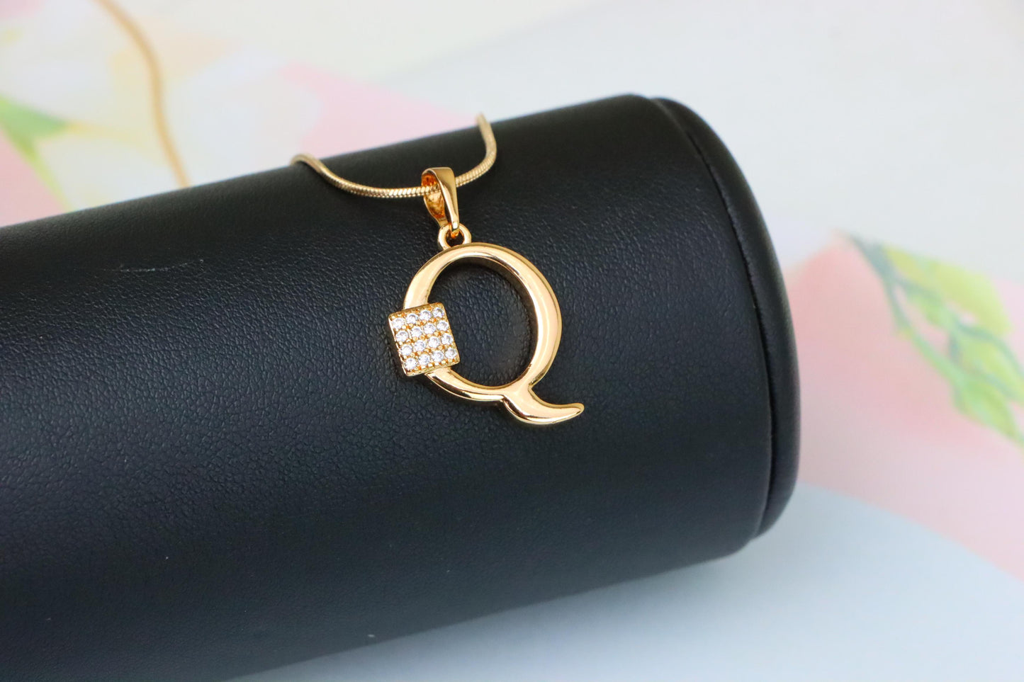 Rose Gold Q Letter Pendant with CZ Detailing, XPPT1428 (2136-1)