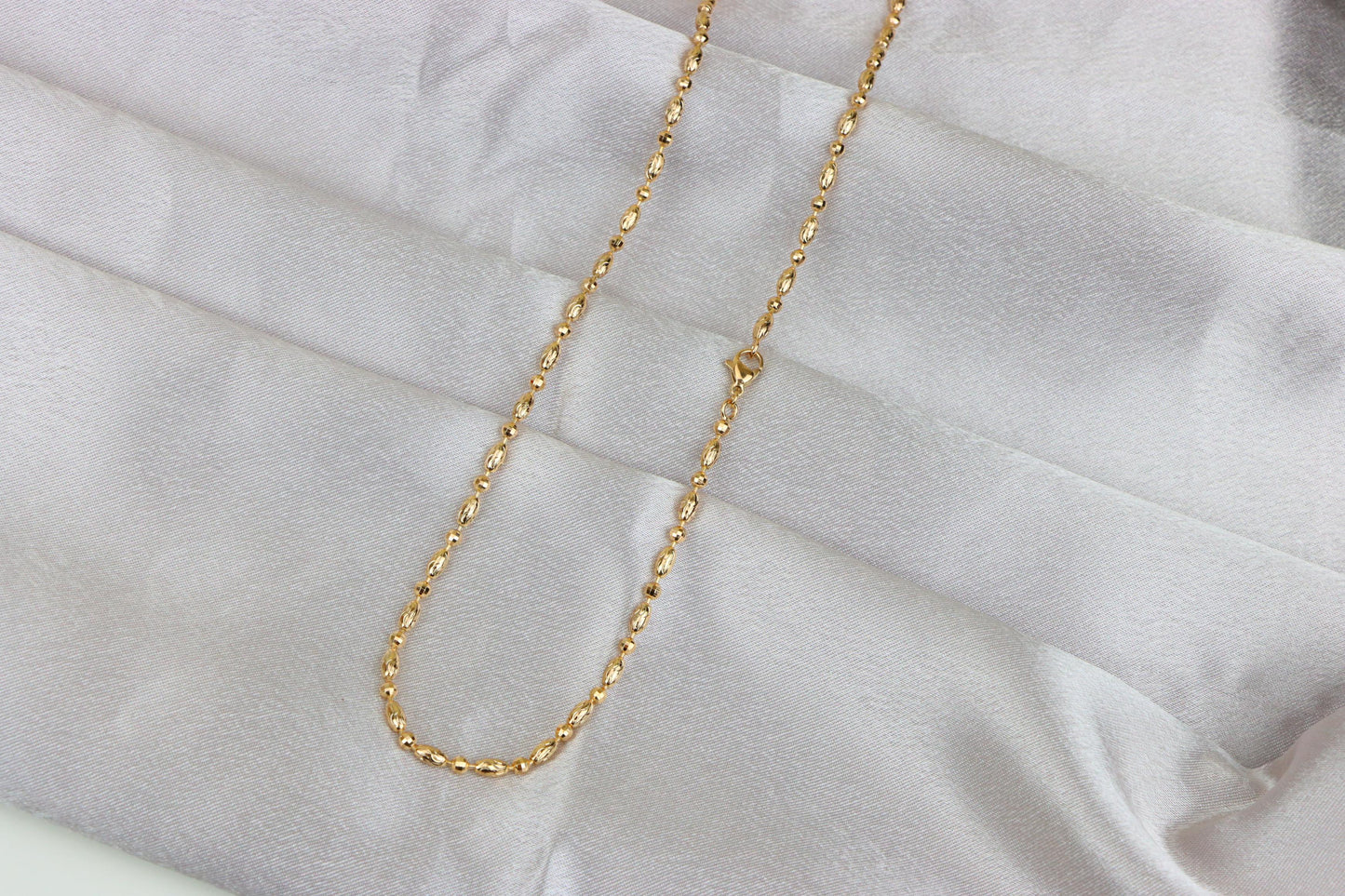 Elegant Rose Gold Chain Necklace with Intricate Oval Bead Links, XPNL1891 (2160-4)
