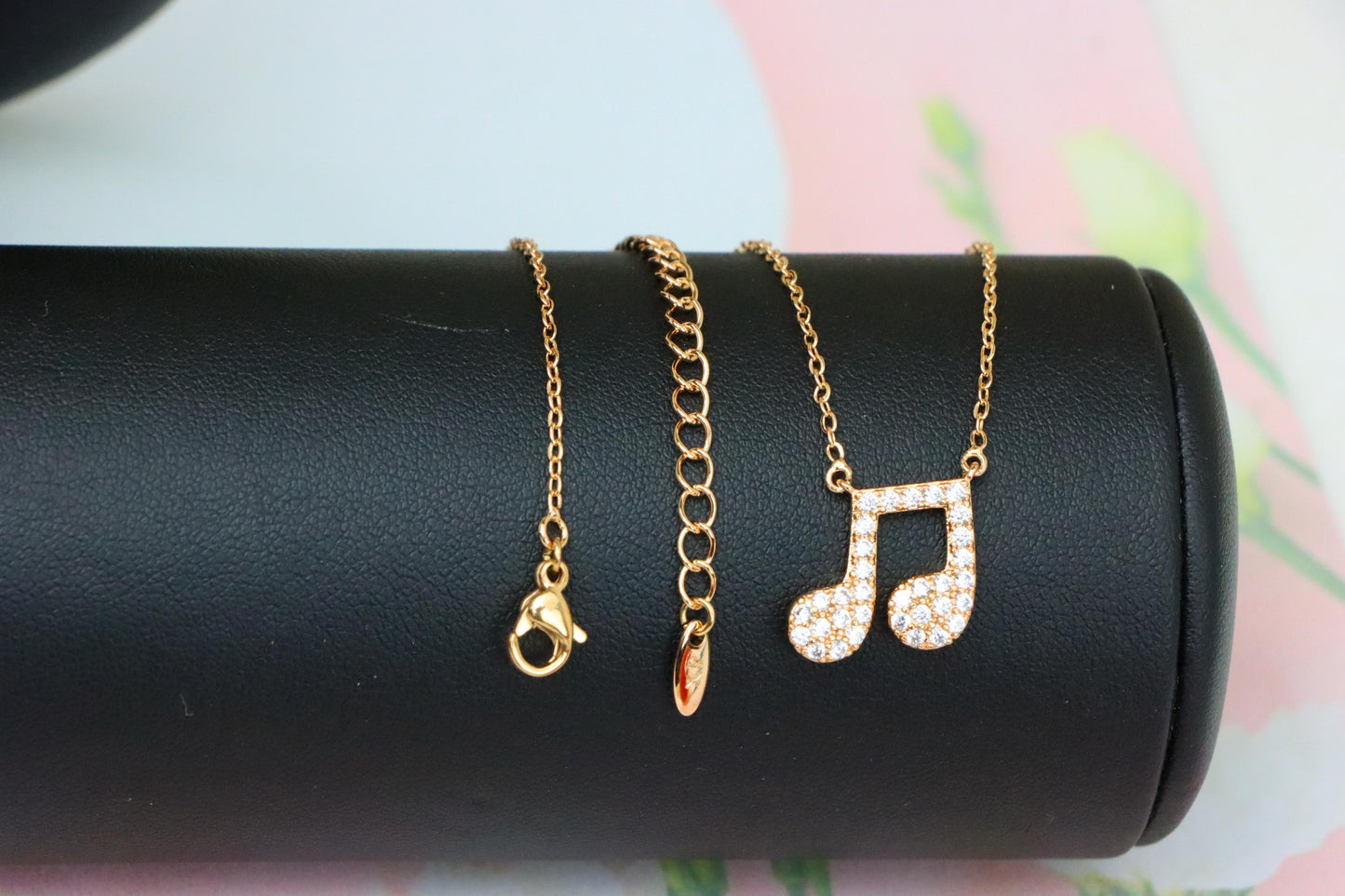 Sparkling Music Note Pendant Rose Gold Necklace, XPNL1892 (2160-5)