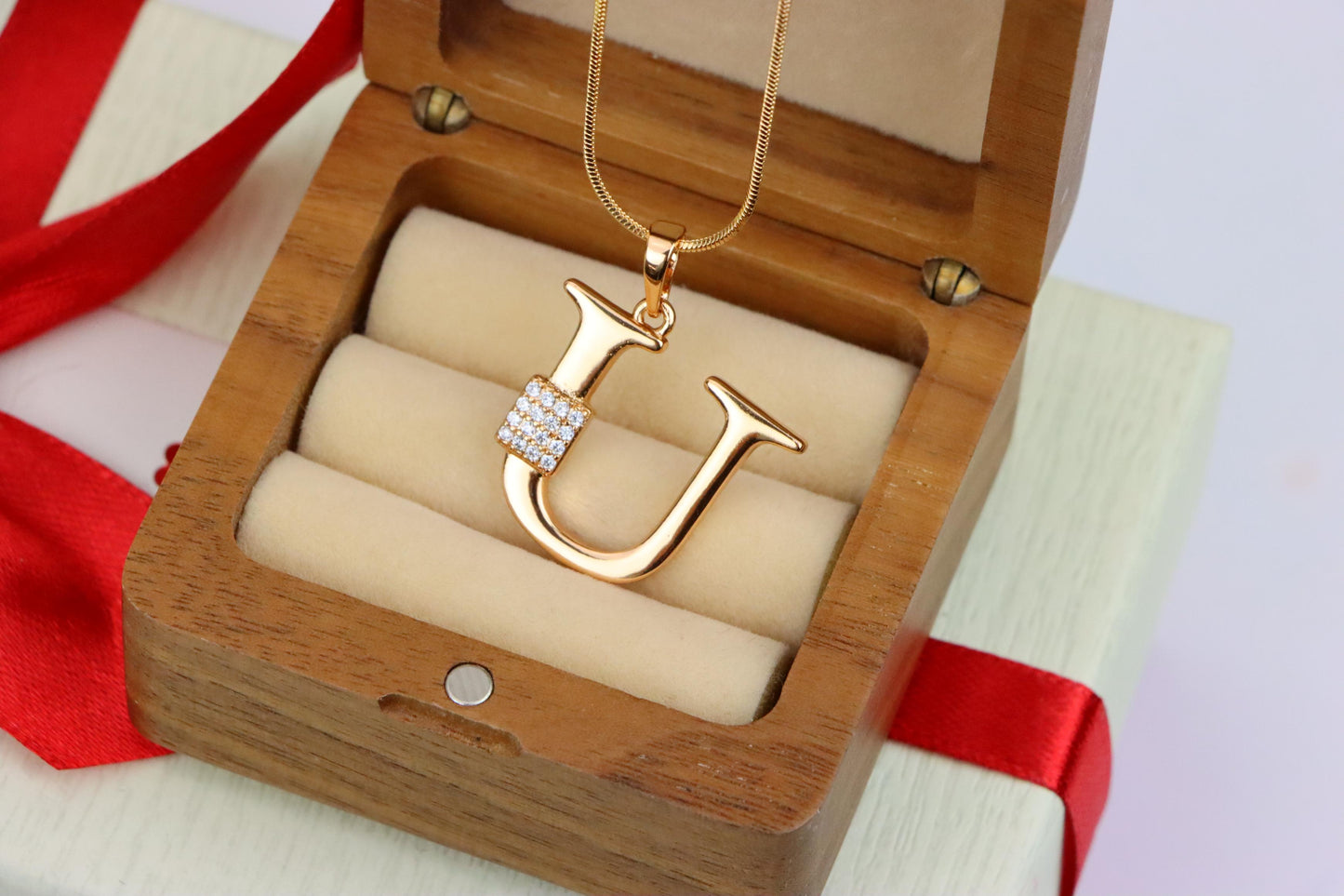 Rose Gold U Letter Pendant with CZ Stones Elegant Jewelry, XPPT1432 (2136-1)