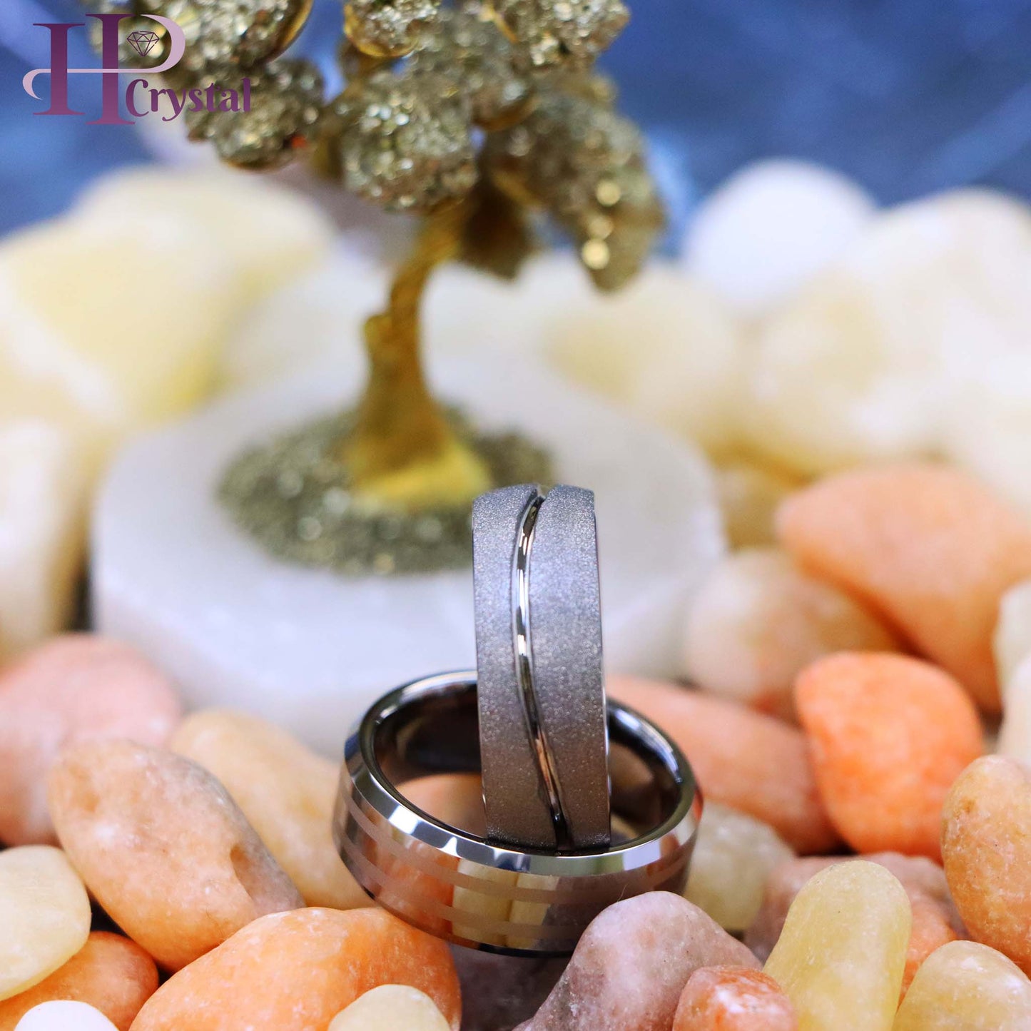 Swirl Design Tungsten Ring – High Polish Rough Stone Two-Line Laser Engraving, Frosted Finish