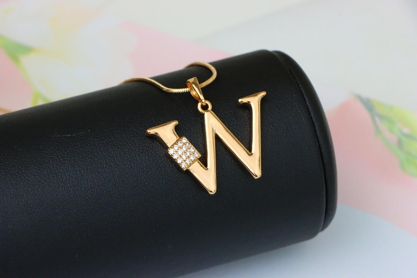 Rose Gold W Letter Pendant with CZ Detail Elegant Charm, XPPT1434 (2136-1)