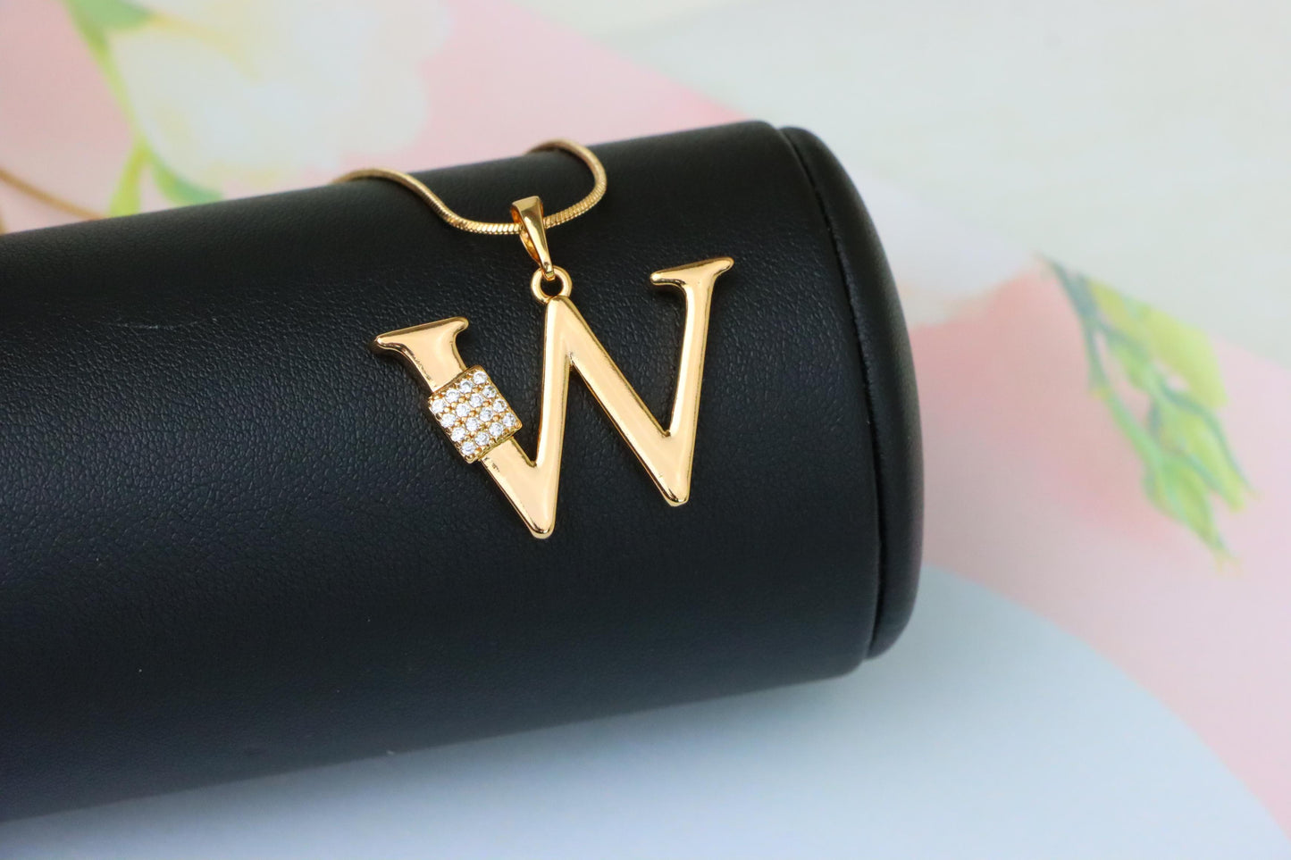 Rose Gold W Letter Pendant with CZ Detail Elegant Charm, XPPT1434 (2136-1)