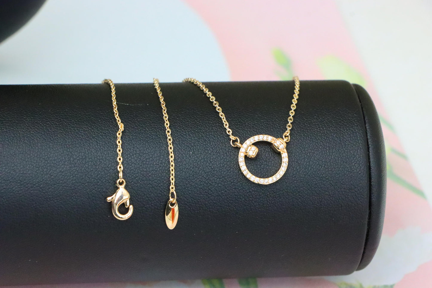 Elegant Rose Gold Circle Pendant Necklace with Crystal Detailing, XPNL1896 (2160-9)