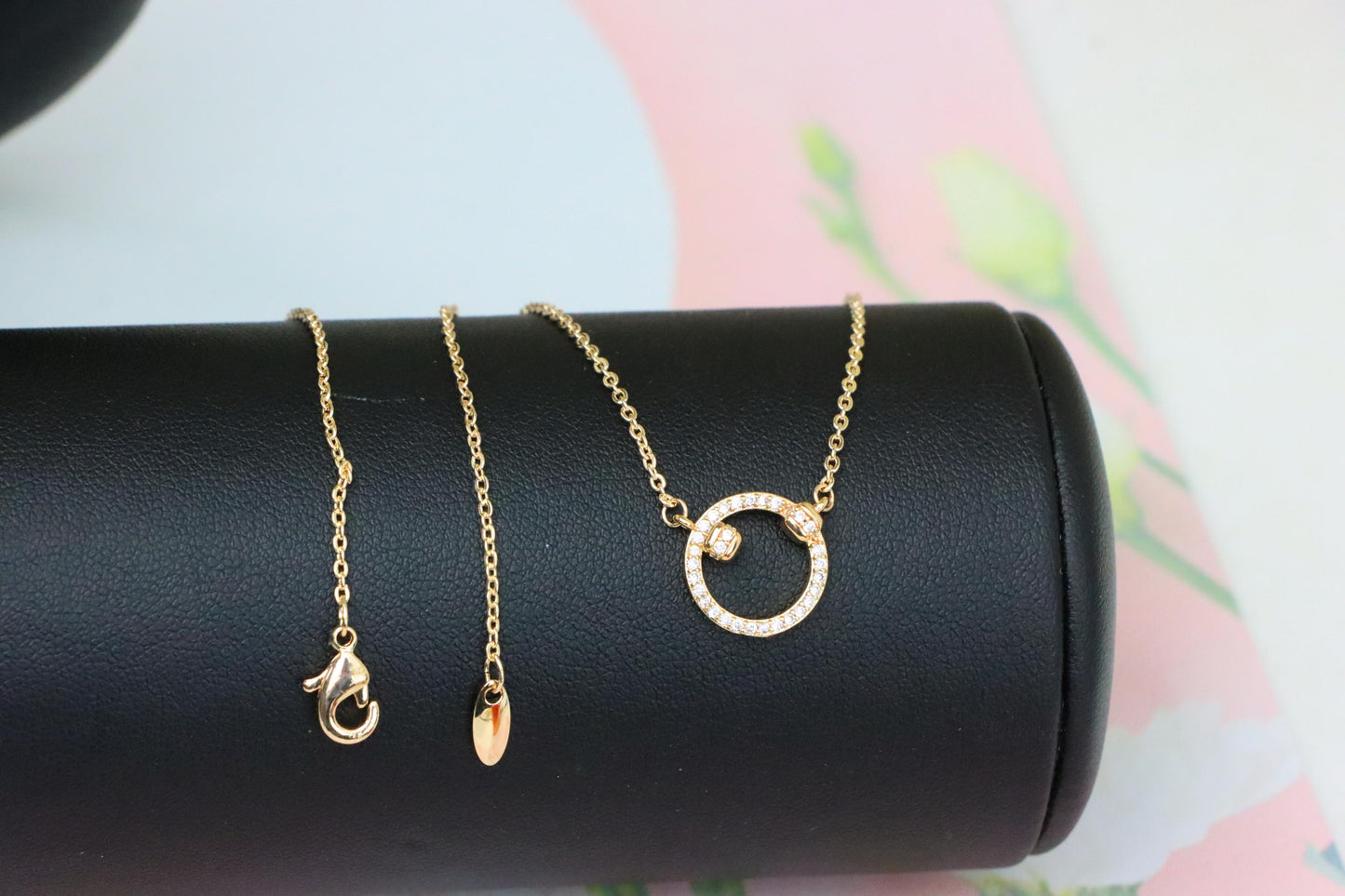Elegant Rose Gold Circle Pendant Necklace with Crystal Detailing, XPNL1896 (2160-9)