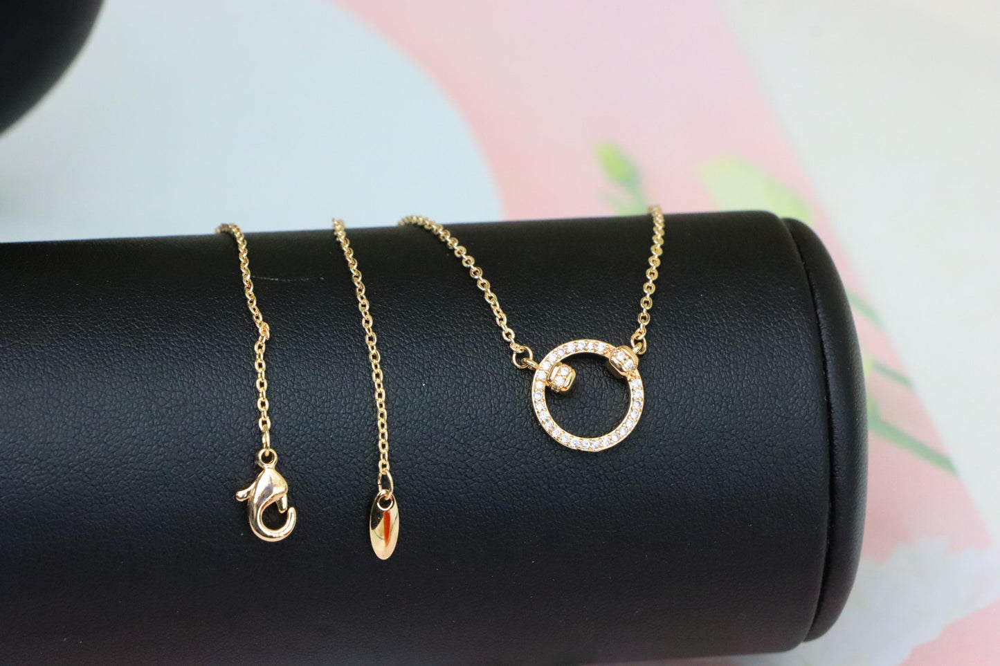 Elegant Rose Gold Circle Pendant Necklace with Crystal Detailing, XPNL1896 (2160-9)