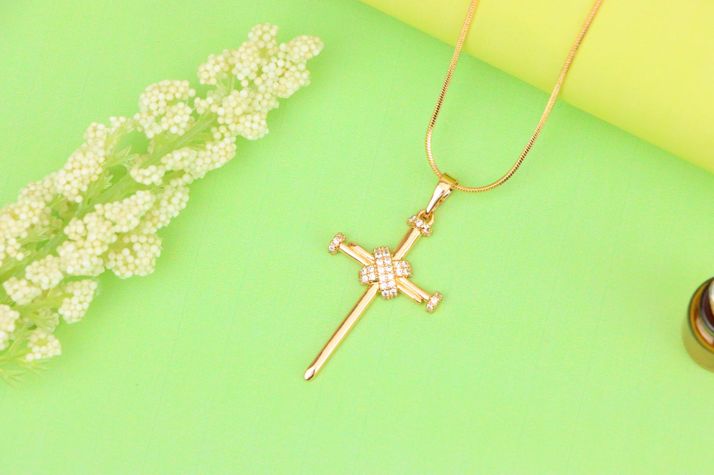 Rose Gold Cross Pendant with CZ Accents Elegant Design, XPPT1439 (2136-3)
