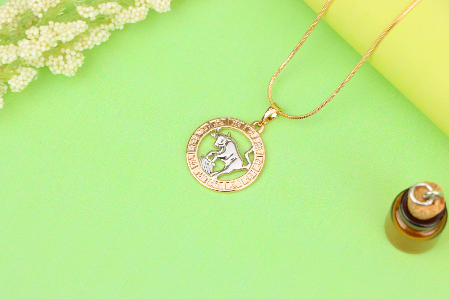 Rose Gold Taurus Zodiac Pendant with Bull Motif and Symbol Ring, XPPT1446 (2136-9)