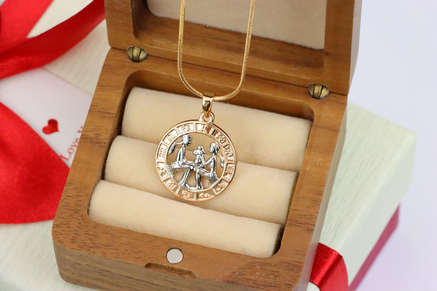 Rose Gold Gemini Zodiac Pendant with Twin Motif and Symbol Circle, XPPT1447 (2136-9)