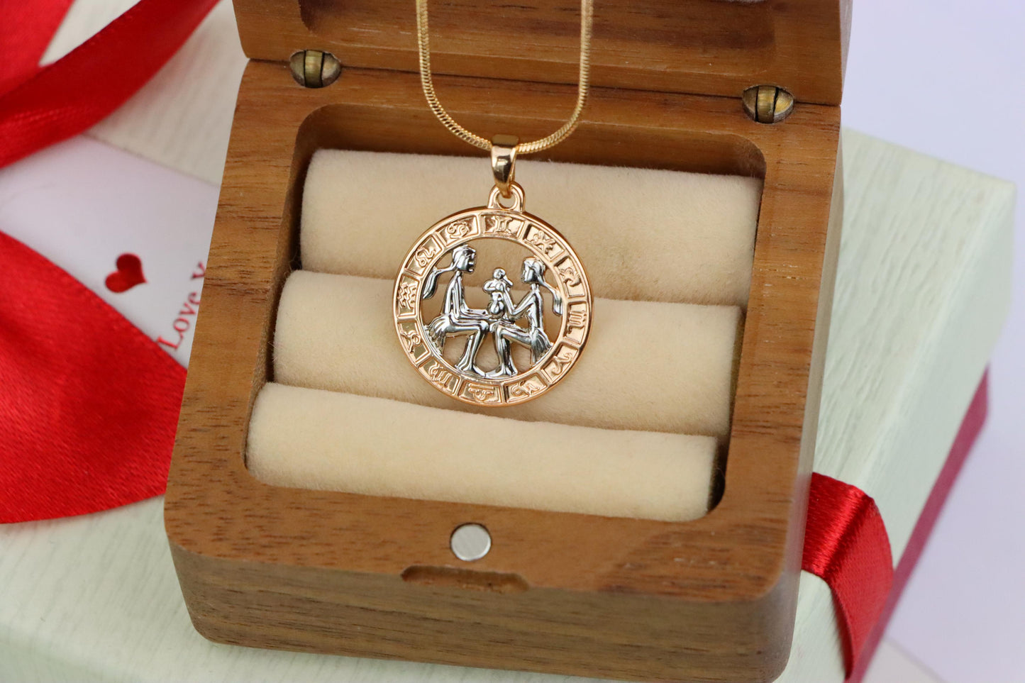 Rose Gold Gemini Zodiac Pendant with Twin Motif and Symbol Circle, XPPT1447 (2136-9)