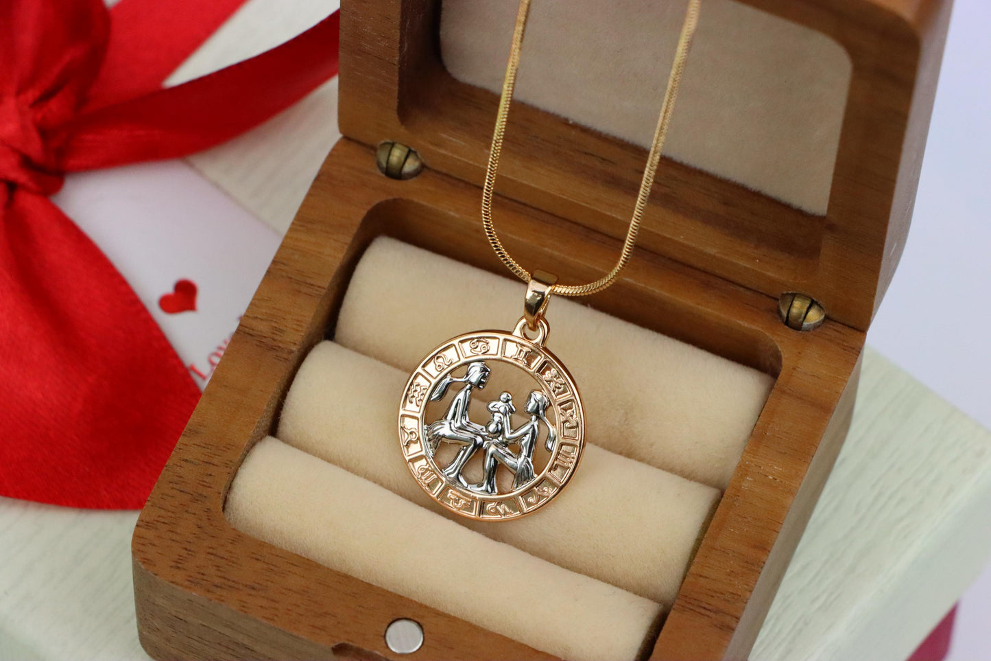 Rose Gold Gemini Zodiac Pendant with Twin Motif and Symbol Circle, XPPT1447 (2136-9)