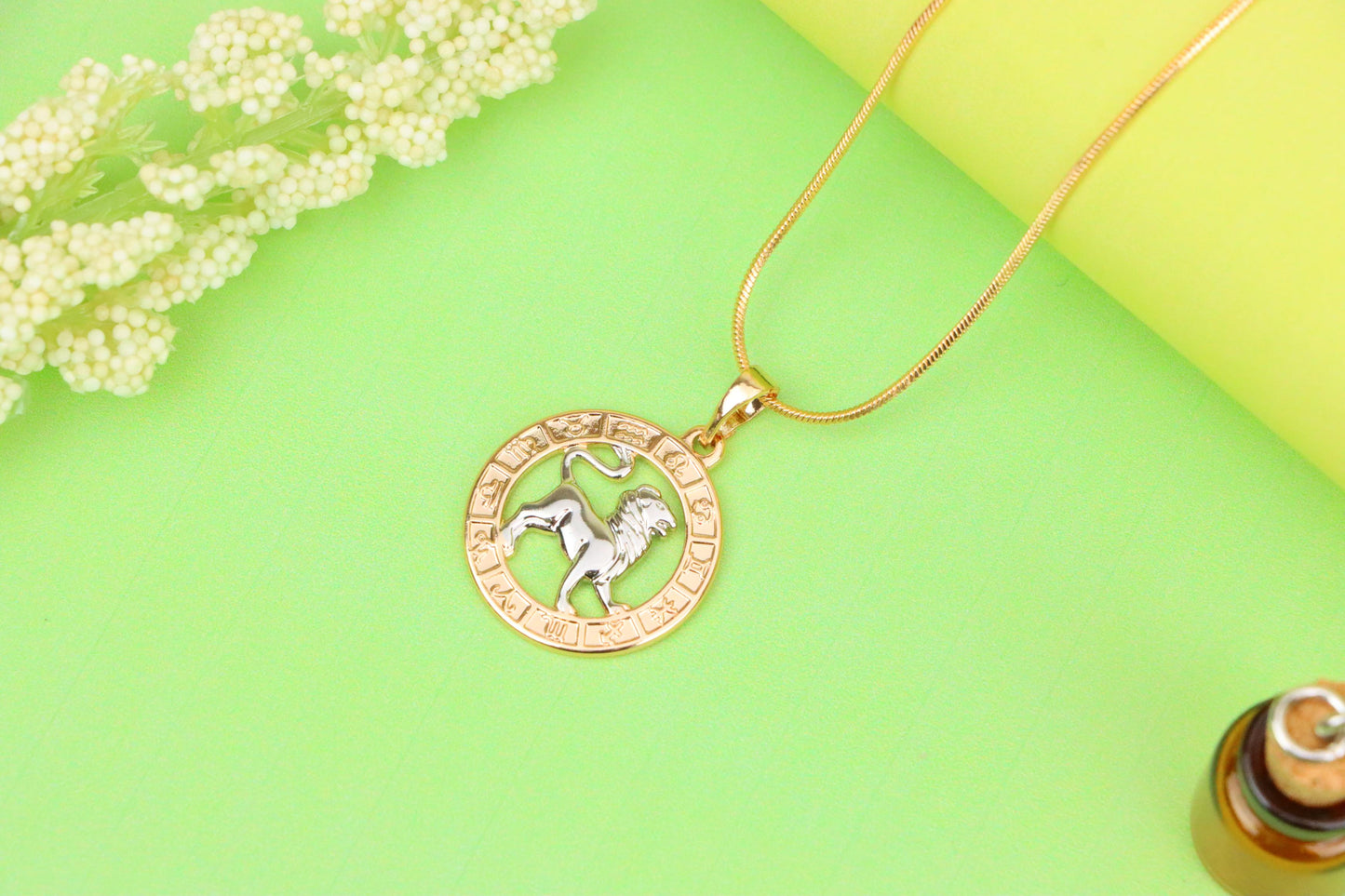 Rose Gold Leo Zodiac Pendant with Lion Symbol and Astrological Ring, XPPT1449 (2136-9)