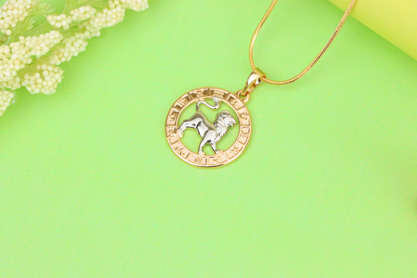Rose Gold Leo Zodiac Pendant with Lion Symbol and Astrological Ring, XPPT1449 (2136-9)