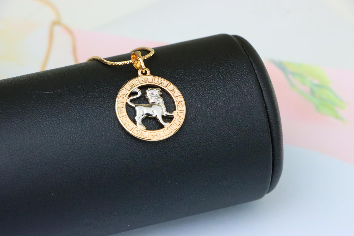 Rose Gold Leo Zodiac Pendant with Lion Symbol and Astrological Ring, XPPT1449 (2136-9)