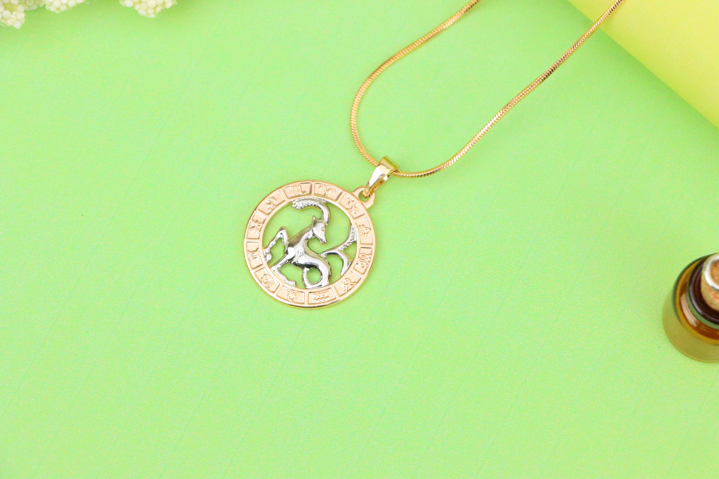 Rose Gold Capricorn Zodiac Pendant with Elegant Goat Symbol Design, XPPT1452 (2136-9)