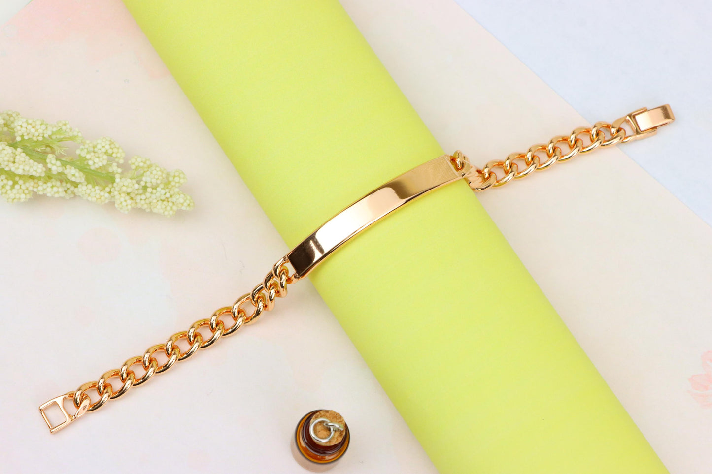 Rose Gold Curb Chain Bracelet with Polished ID Bar, XPNL1908 (2162-1)