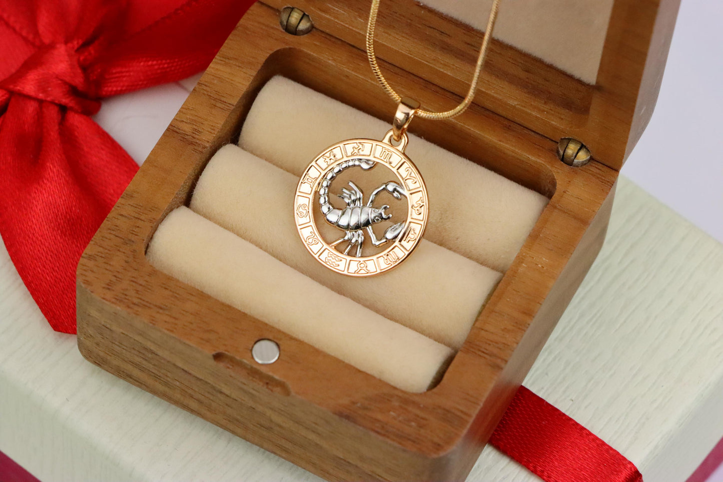 Rose Gold Scorpio Zodiac Pendant with Intricate Scorpion Design, XPPT1454 (2136-9)