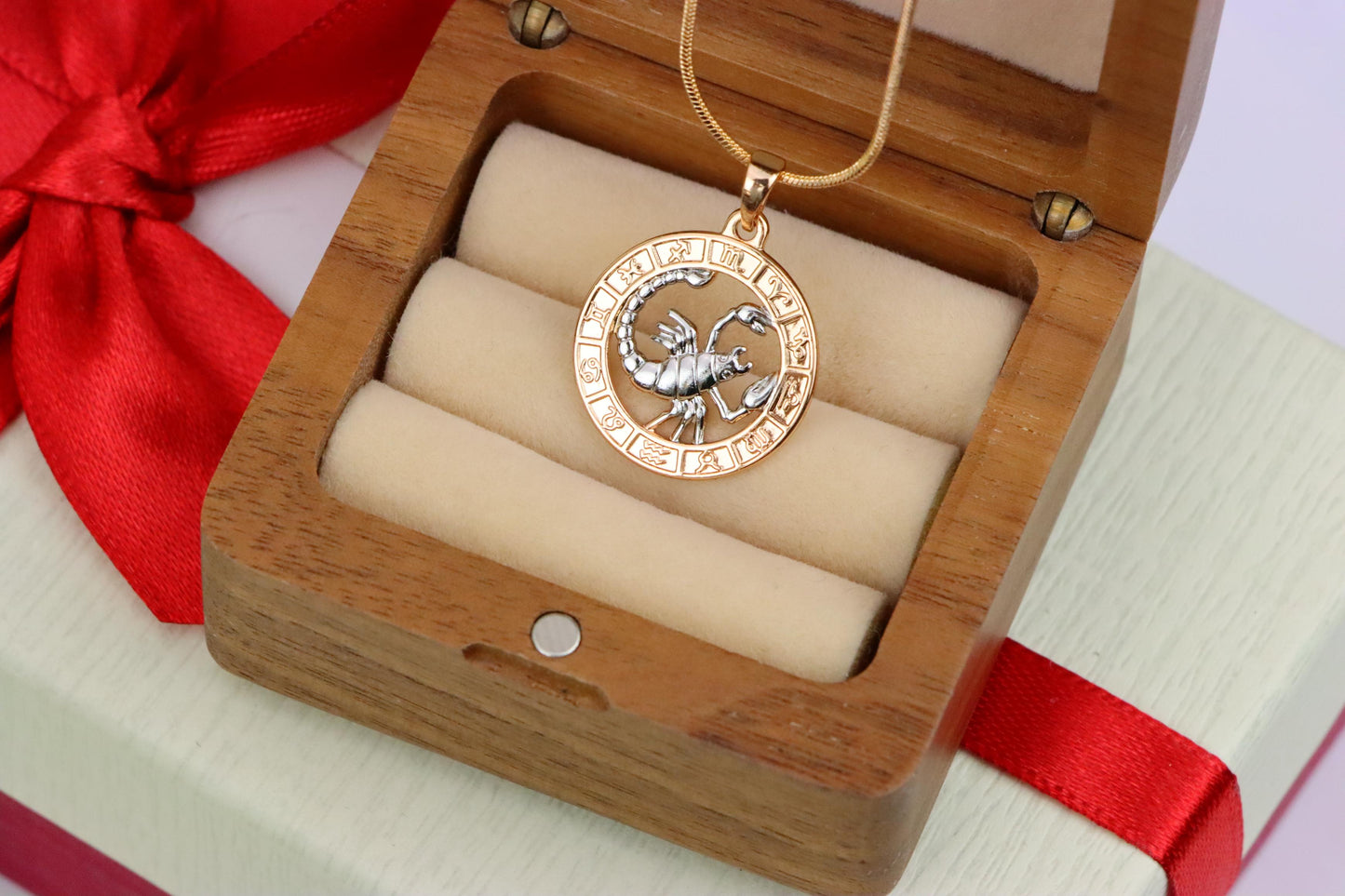 Rose Gold Scorpio Zodiac Pendant with Intricate Scorpion Design, XPPT1454 (2136-9)