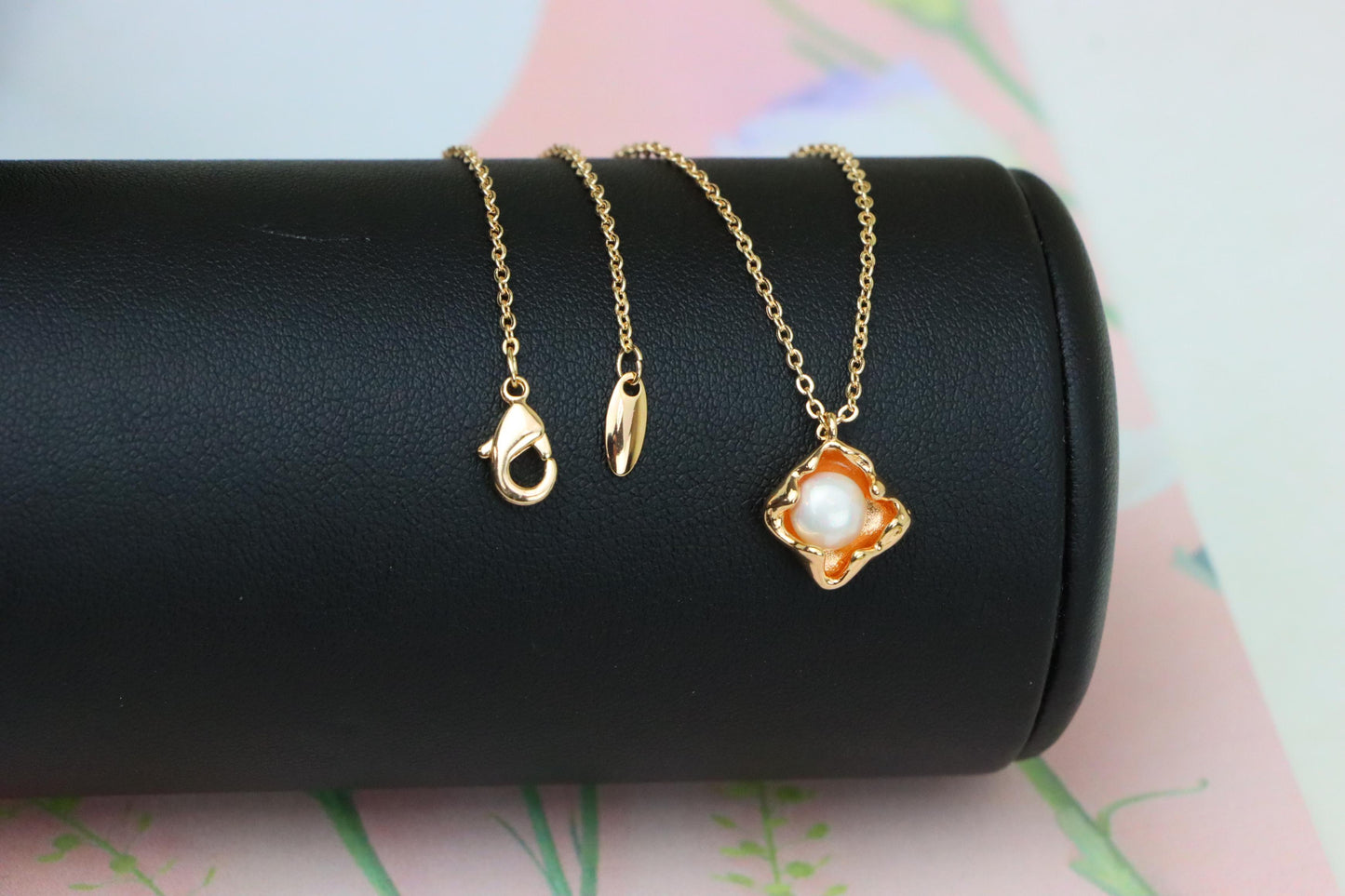 Elegant Rose Gold Pearl Pendant Necklace for Women, XPNL1912 (2162-5)