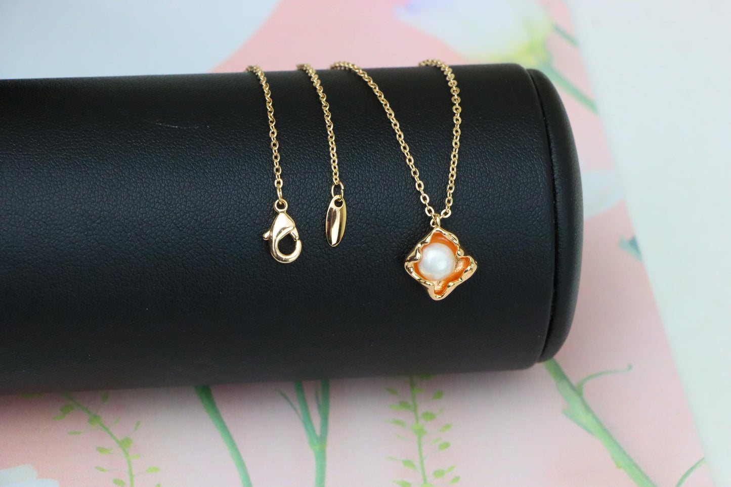 Elegant Rose Gold Pearl Pendant Necklace for Women, XPNL1912 (2162-5)