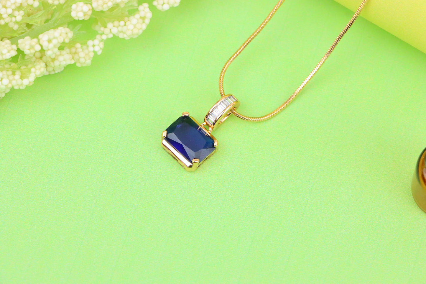 Royal Blue Gemstone Pendant with Elegant Gold Plated Frame, XPPT1776 (2162-7)
