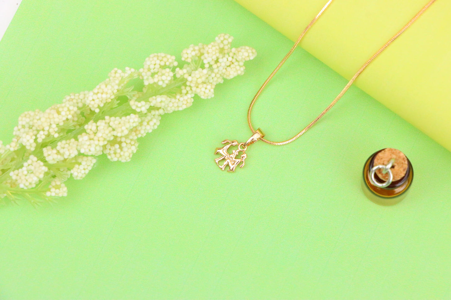 Rose Gold Gemini Pendant in Gold Plated Brass Zodiac Charm, XPPT1464 (2137-2)